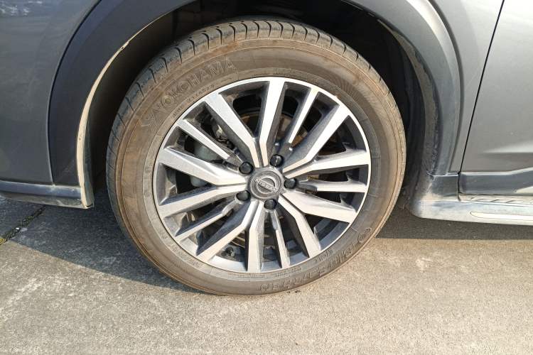 Used Nissan Kicks 2023 Jingqing Edition 1.5L Combining "Power" with a Stylish Touch Left Front Wheel Hub
