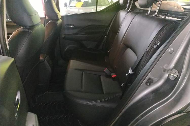 Used Nissan Kicks 2023 Jingqing Edition 1.5L Unleash Pure "Jing" – The Luxurious Version Left Rear Seat