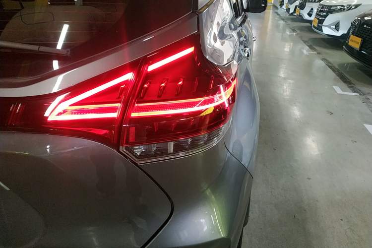 Used Nissan Kicks 2023 Jingqing Edition 1.5L Unleash Pure "Jing" – The Luxurious Version Right Rear Taillight