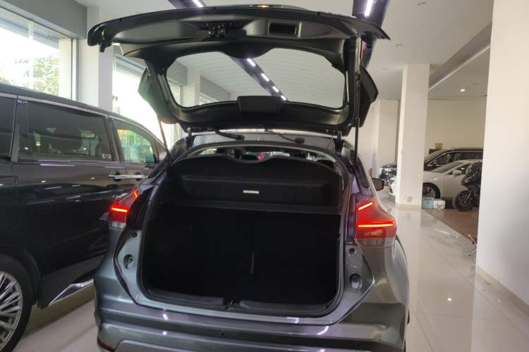 Used Nissan Kicks 2023 Jingqing Edition 1.5L Unleash Pure "Jing" – The Luxurious Version Trunk