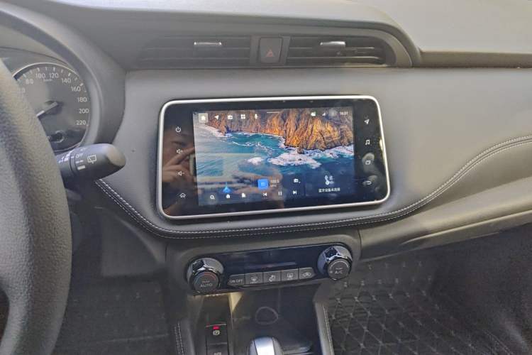 Used Nissan Kicks 2023 Jingqing Edition 1.5L Unleash Pure "Jing" – The Luxurious Version Audio And AC Panel