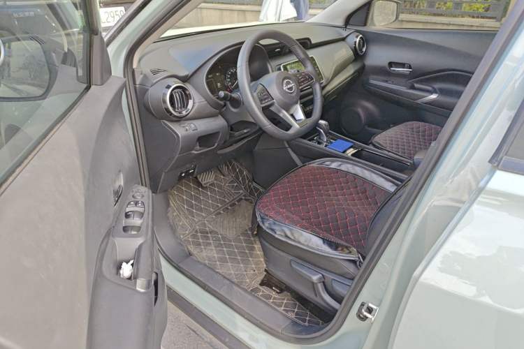 Used Nissan Kicks 2023 Jingqing Edition 1.5L Unleash Pure "Jing" – The Luxurious Version Driver Seat