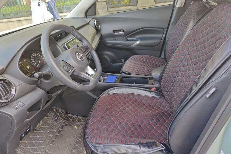 Used Nissan Kicks 2023 Jingqing Edition 1.5L Unleash Pure "Jing" – The Luxurious Version Left Front Seat