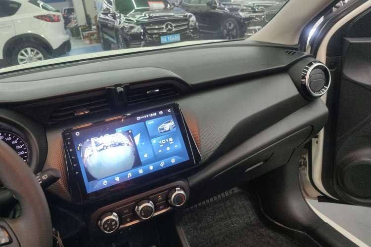 Used Nissan Kicks 2023 Jingqing Edition 1.5L Combining "Power" with a Stylish Touch Audio And AC Panel