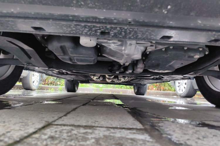 Used Nissan Kicks 2023 Jingqing Edition 1.5L Combining "Power" with a Stylish Touch Chassis Front