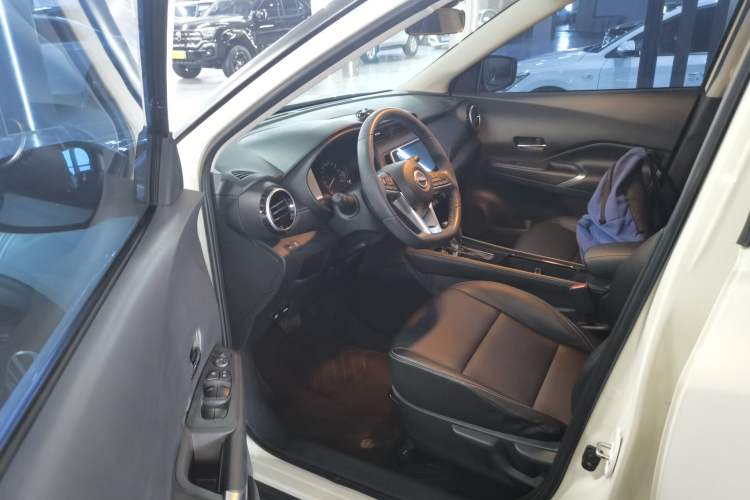 Used Nissan Kicks 2023 Jingqing Edition 1.5L Unleash Pure "Jing" – The Luxurious Version Driver Seat