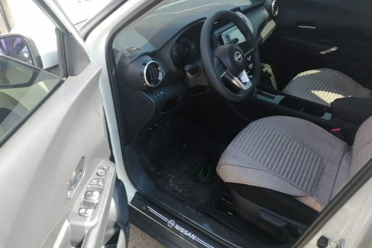 Used Nissan Kicks 2023 Jingqing Edition 1.5L Combining "Power" with a Stylish Touch Driver Seat