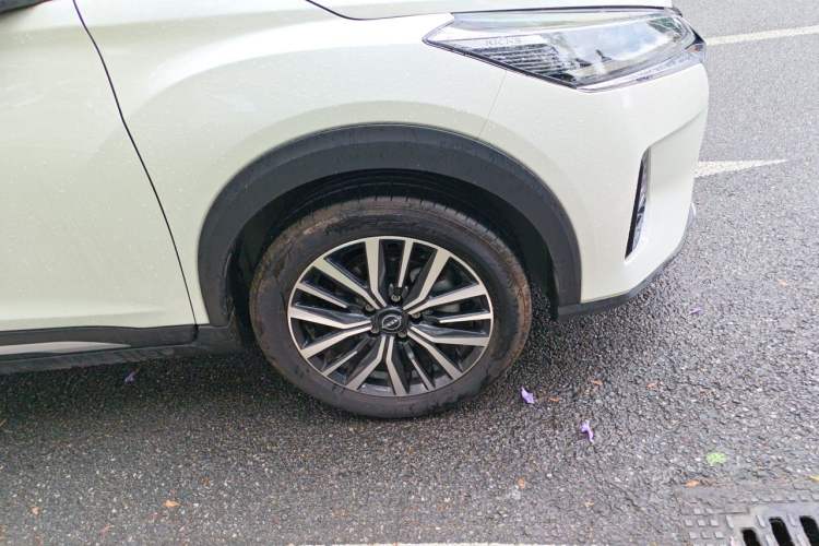 Used Nissan Kicks 2023 Jingqing Edition 1.5L Unleash Pure "Jing" – The Luxurious Version Exterior 7