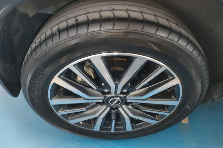 Used Nissan Kicks 2023 Jingqing Edition 1.5L Combining "Power" with a Stylish Touch Exterior 8
