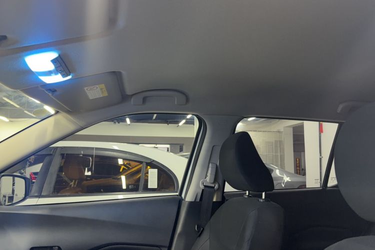 Used Nissan Kicks 2023 Jingqing Edition 1.5L Combining "Power" with a Stylish Touch Headliner