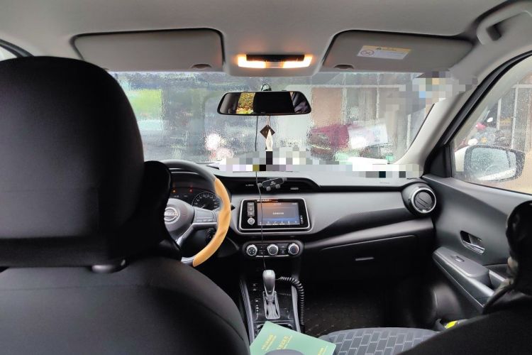 Used Nissan Kicks 2023 Jingqing Edition 1.5L Combining "Power" with a Stylish Touch Headliner