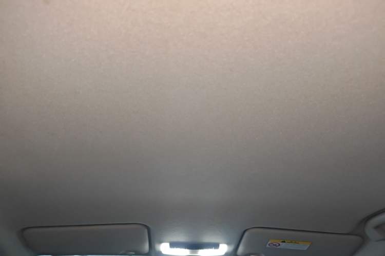 Used Nissan Kicks 2023 Jingqing Edition 1.5L Combining "Power" with a Stylish Touch Headliner
