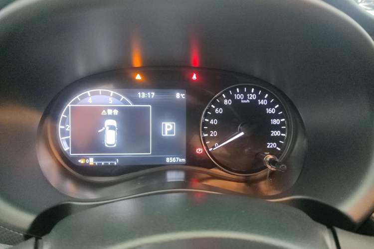 Used Nissan Kicks 2023 Jingqing Edition 1.5L Combining "Power" with a Stylish Touch Instrument Cluster