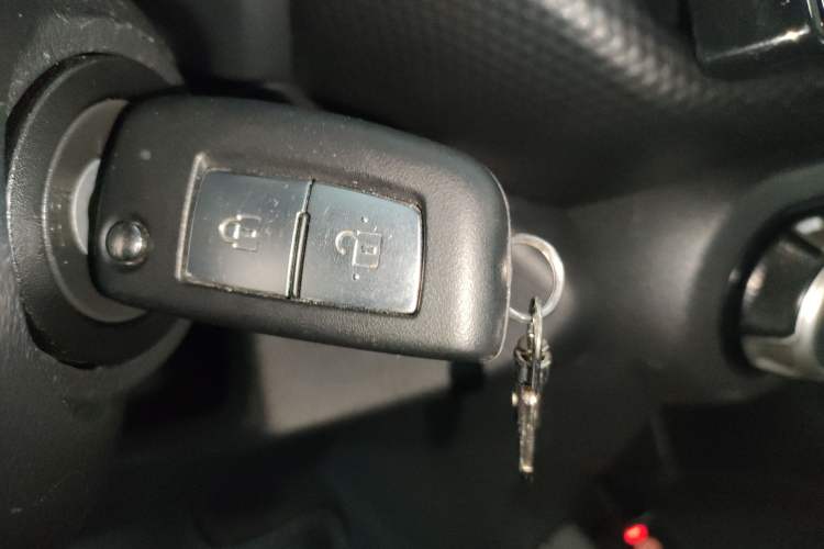 Used Nissan Kicks 2023 Jingqing Edition 1.5L Combining "Power" with a Stylish Touch Interior 1