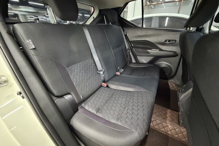 Used Nissan Kicks 2023 Jingqing Edition 1.5L Combining "Power" with a Stylish Touch Interior 13