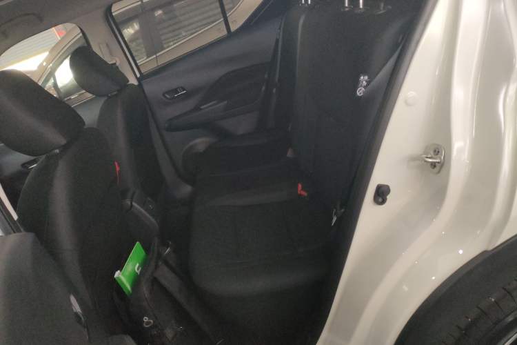 Used Nissan Kicks 2023 Jingqing Edition 1.5L Combining "Power" with a Stylish Touch Interior 4