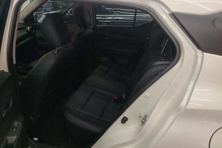 Used Nissan Kicks 2023 Jingqing Edition 1.5L Combining "Power" with a Stylish Touch Interior 4