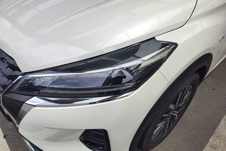Used Nissan Kicks 2023 Jingqing Edition 1.5L Combining "Power" with a Stylish Touch Left Front Headlight