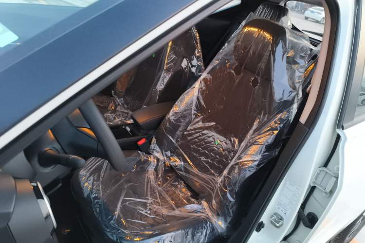 Used Nissan Kicks 2023 Jingqing Edition 1.5L Combining "Power" with a Stylish Touch Left Front Seat