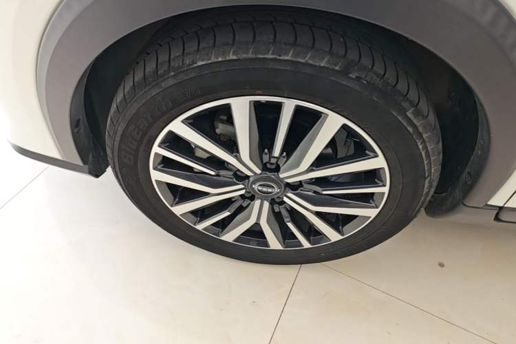Used Nissan Kicks 2023 Jingqing Edition 1.5L Combining "Power" with a Stylish Touch Left Front Wheel Hub