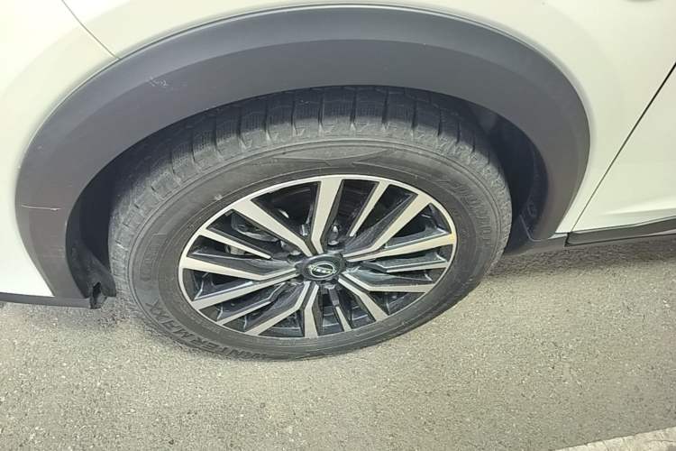 Used Nissan Kicks 2023 Jingqing Edition 1.5L Combining "Power" with a Stylish Touch Left Front Wheel Hub