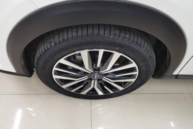 Used Nissan Kicks 2023 Jingqing Edition 1.5L Combining "Power" with a Stylish Touch Left Front Wheel Hub