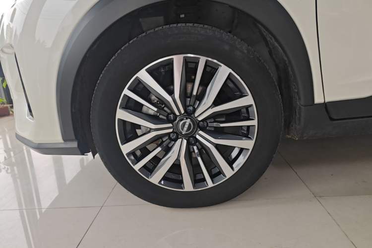 Used Nissan Kicks 2023 Jingqing Edition 1.5L Combining "Power" with a Stylish Touch Left Front Wheel Hub