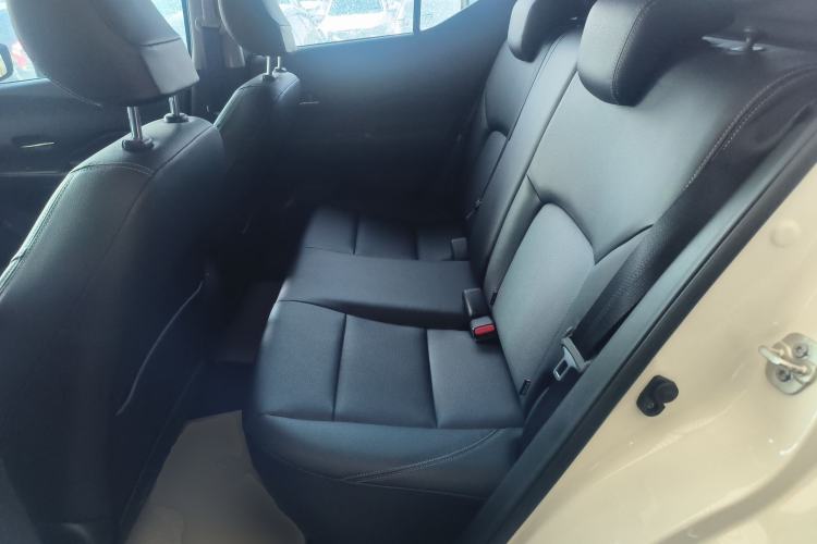 Used Nissan Kicks 2023 Jingqing Edition 1.5L Unleash Pure "Jing" – The Luxurious Version Left Rear Seat