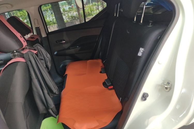 Used Nissan Kicks 2023 Jingqing Edition 1.5L Combining "Power" with a Stylish Touch Left Rear Seat