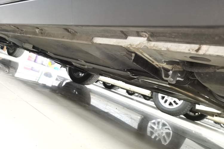 Used Nissan Kicks 2023 Jingqing Edition 1.5L Combining "Power" with a Stylish Touch Left Side Sill