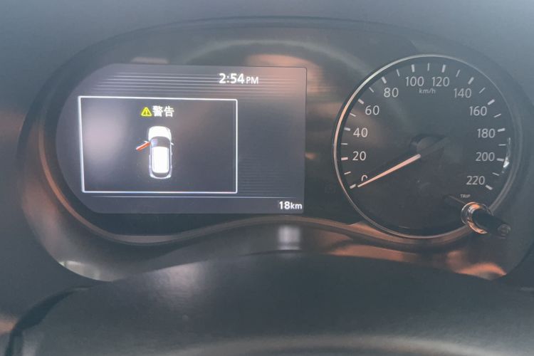 Used Nissan Kicks 2023 Jingqing Edition 1.5L Combining "Power" with a Stylish Touch Odometer Close Up