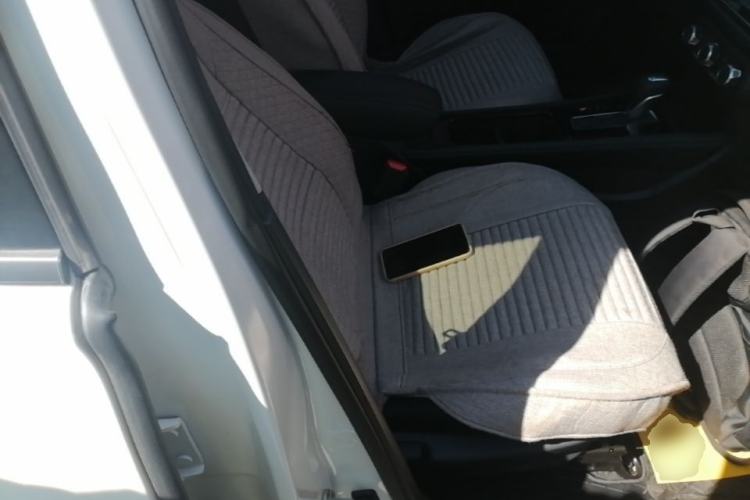 Used Nissan Kicks 2023 Jingqing Edition 1.5L Combining "Power" with a Stylish Touch Right Front Seat