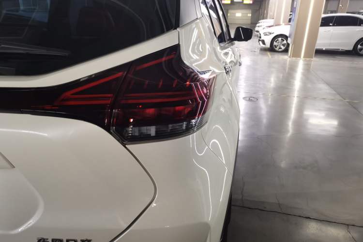 Used Nissan Kicks 2023 Jingqing Edition 1.5L Unleash Pure "Jing" – The Luxurious Version Right Rear Taillight