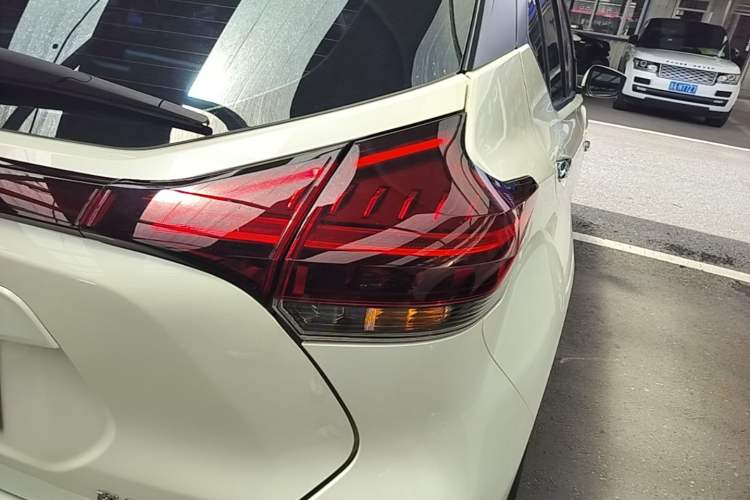 Used Nissan Kicks 2023 Jingqing Edition 1.5L Combining "Power" with a Stylish Touch Right Rear Taillight