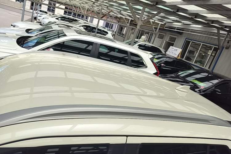 Used Nissan Kicks 2023 Jingqing Edition 1.5L Combining "Power" with a Stylish Touch Roof