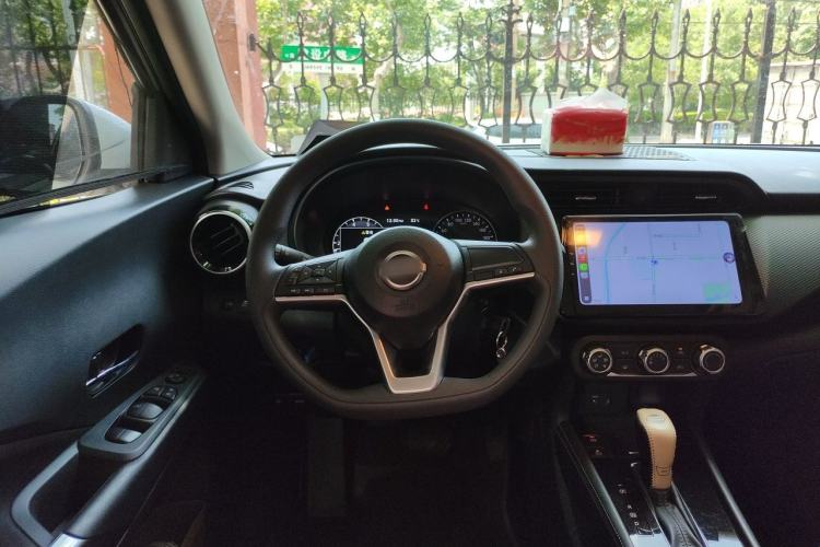Used Nissan Kicks 2023 Jingqing Edition 1.5L Combining "Power" with a Stylish Touch Steering Wheel