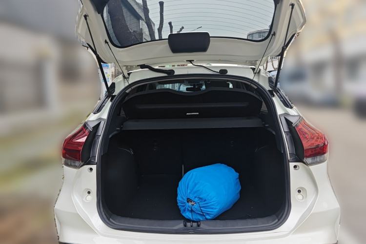 Used Nissan Kicks 2023 Jingqing Edition 1.5L Unleash Pure "Jing" – The Luxurious Version Trunk