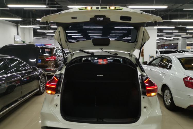 Used Nissan Kicks 2023 Jingqing Edition 1.5L Combining "Power" with a Stylish Touch Trunk
