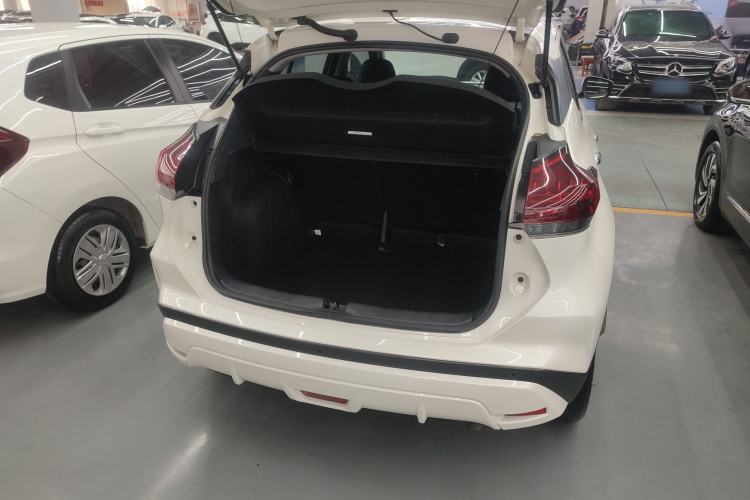 Used Nissan Kicks 2023 Jingqing Edition 1.5L Combining "Power" with a Stylish Touch Trunk