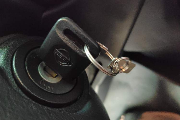 Used Nissan Kicks 2023 Jingqing Edition 1.5L Combining "Power" with a Stylish Touch Vehicle Key