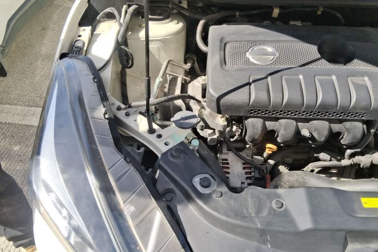 Used Nissan Lannia 2020 1.6L CVT Smart Connect Smart Cool Edition Engine Bay Right