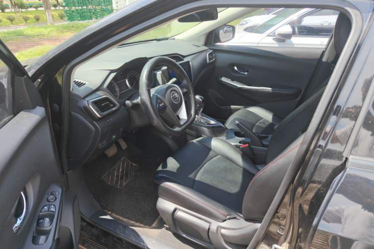 Used Nissan Lannia 2016 1.6L CVT Cool Edition Driver Seat