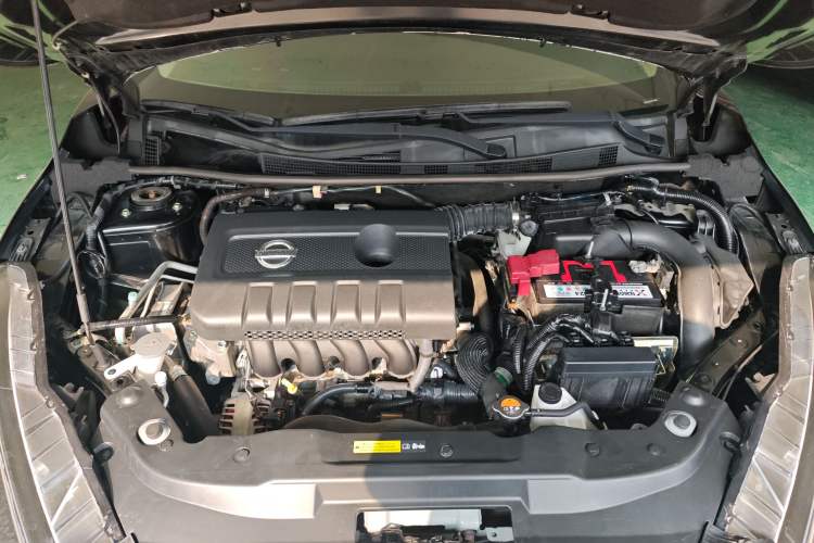 Used Nissan Lannia 2016 1.6L Manual Cool Edition Engine Bay