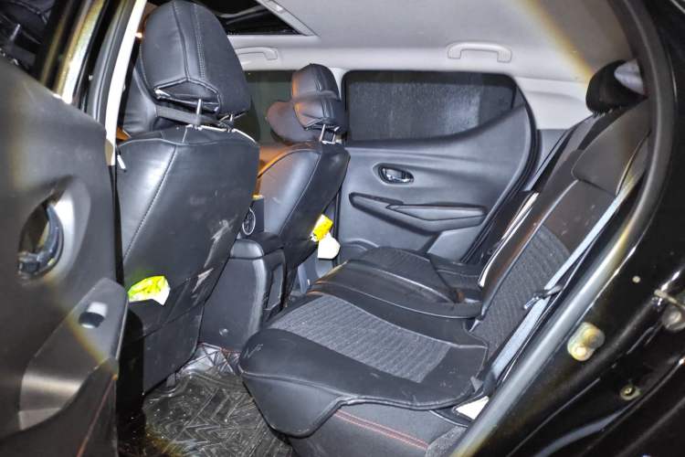 Used Nissan Lannia 2016 1.6L CVT Cool Edition Left Rear Seat