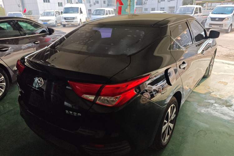 Used Nissan Lannia 2016 1.6L Manual Cool Edition Rear Right 45 Deg