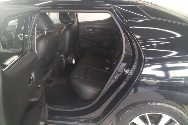 Used Nissan Lannia 2016 1.6L CVT Cool Edition Right Rear Seat