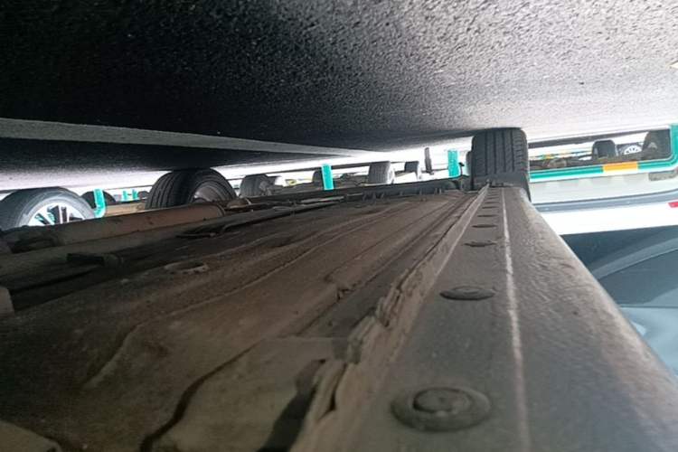 Used Nissan Lannia 2016 1.6L CVT Smart Cool Edition Right Side Sill