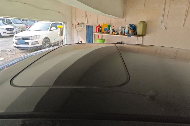 Used Nissan Lannia 2016 1.6L Manual Cool Edition Roof