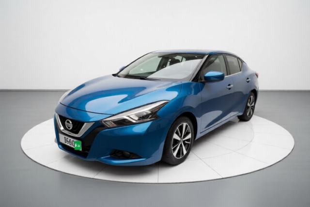 Nissan Lannia 2016 1.6L CVT Cool Edition usado