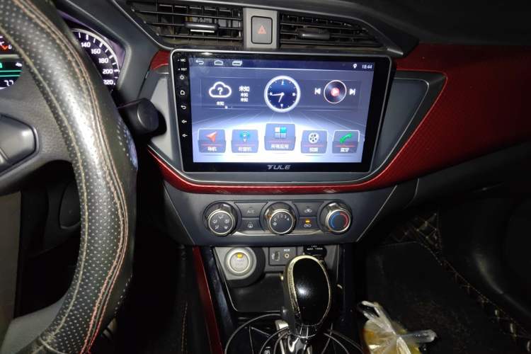 Used Nissan Lannia 2016 1.6L CVT Smart Cool Edition Audio And AC Panel